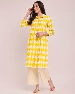 women geometric print a-line kurta