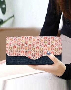 women geometric print envelope clutch