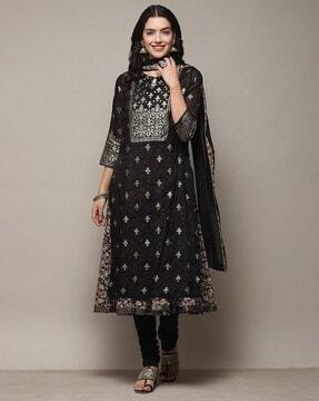 women geometric print layered kurta with pants & dupatta