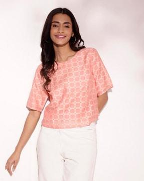 women geometric print regular fit top