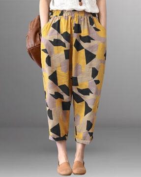 women geometric print relaxed fit pants
