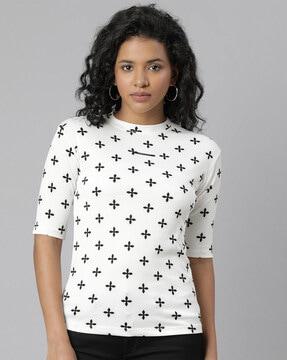 women geometric print round-neck regular fit t-shirt