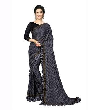 women geometric print saree with lace border