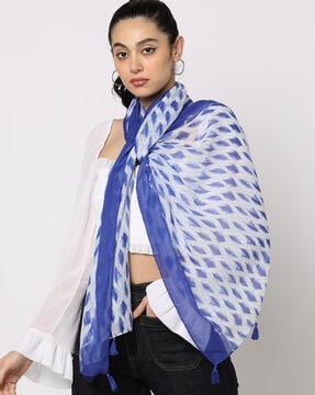 women geometric print scarf