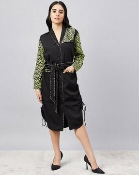 women geometric print shirt dress with patch pockets