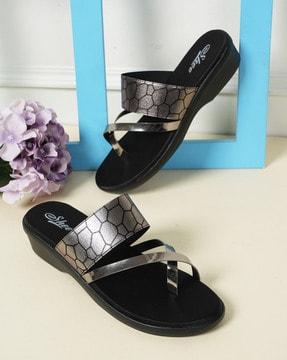 women geometric print slip-on platforms