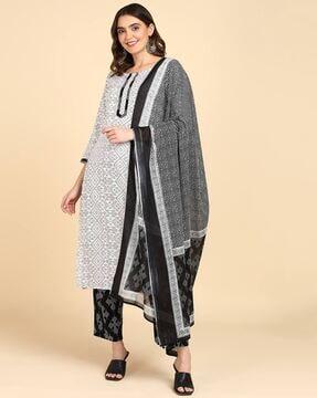women geometric print straight kurta with pants & dupatta