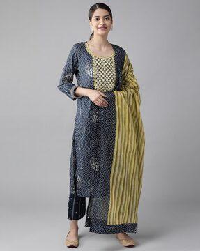 women geometric print straight kurta with pants & dupatta