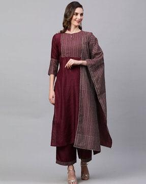 women geometric print straight kurta with pants & dupatta