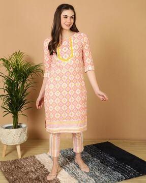 women geometric print straight kurta with pants