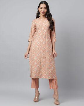 women geometric print straight kurta with pants