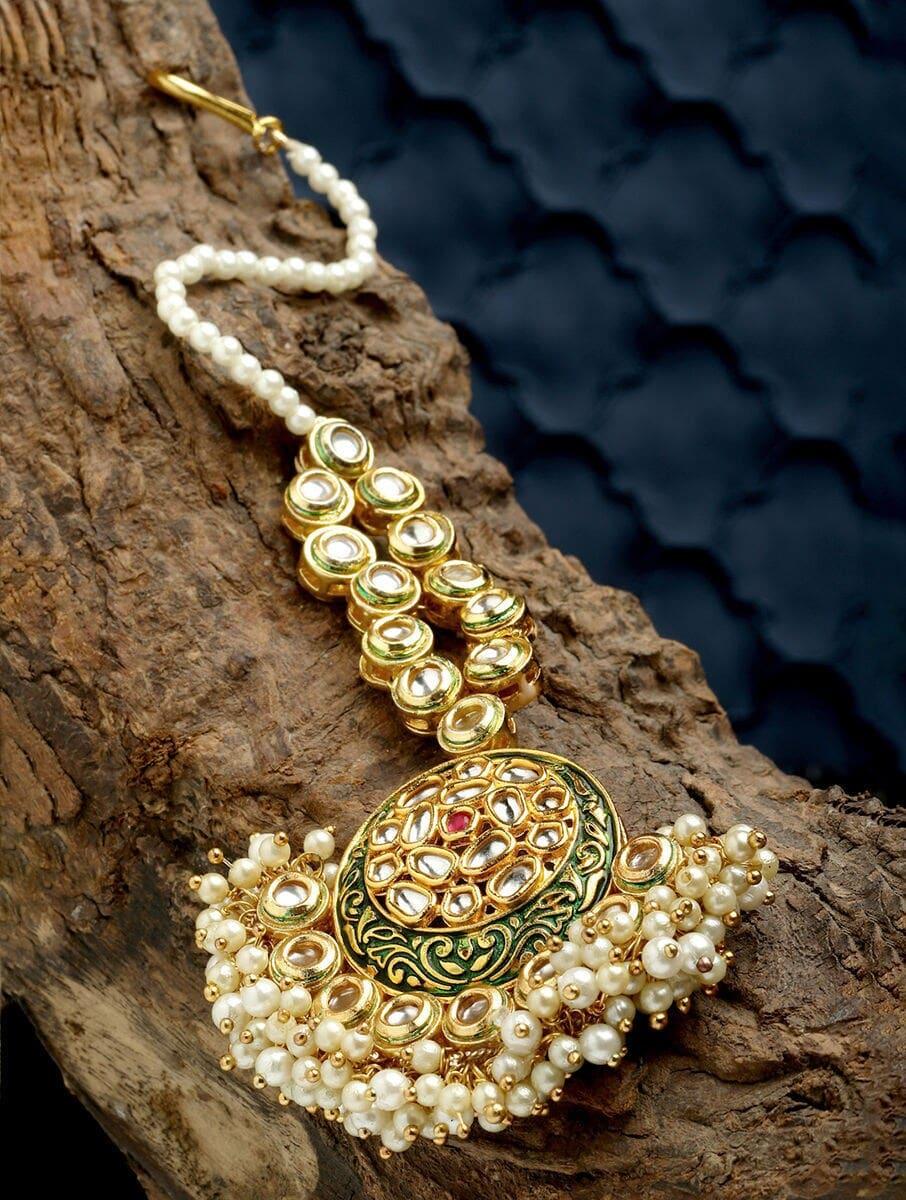 women gold hook gold plated alloy maangtika