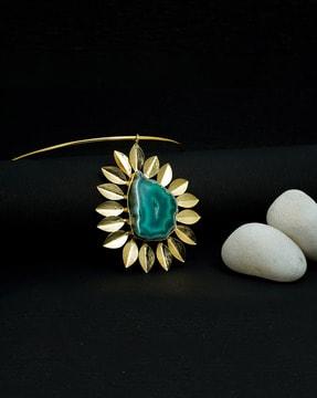 women gold-plated stone-studded short necklace