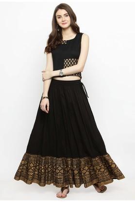 women gold printed crop top with skirt - black