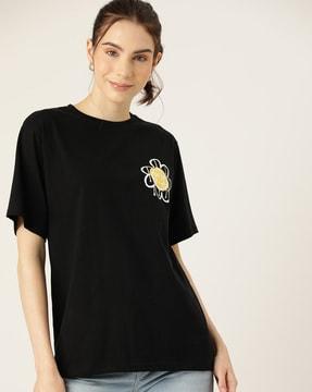 women graphic print loose fit round-neck t-shirt