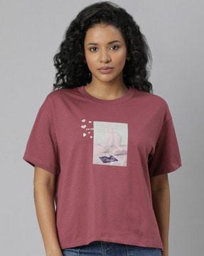 women graphic print round-neck boxy fit t-shirt