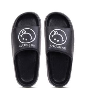 women graphic print slides