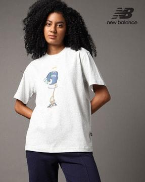 women graphic relaxed fit premium outfits in motion t-shirt