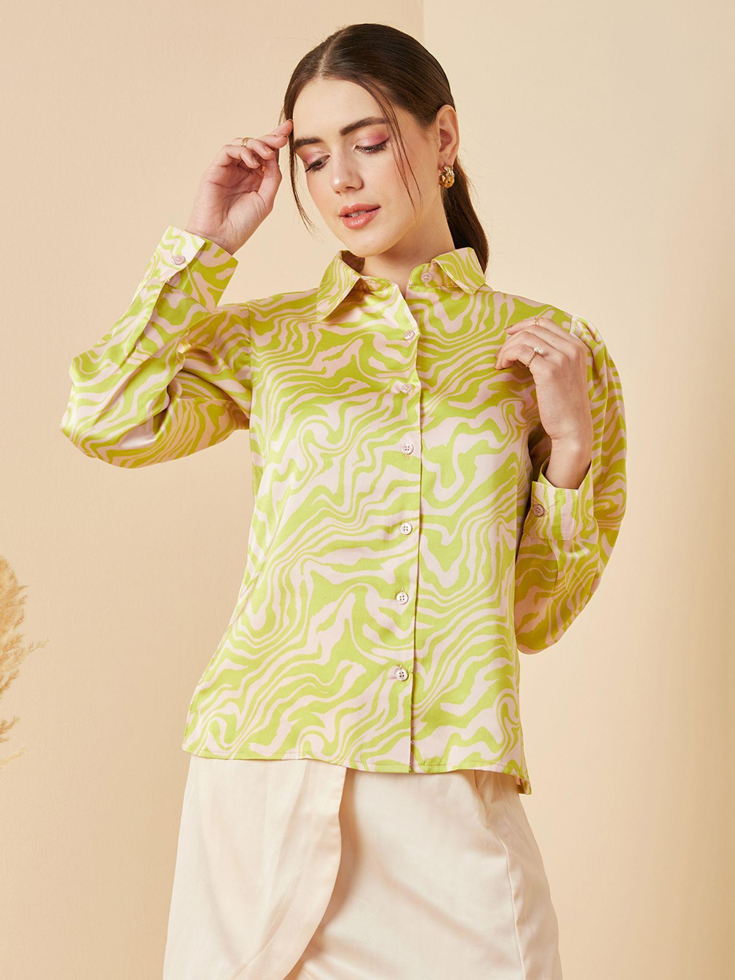 women green regular fit printed full sleeves spread collar shirt