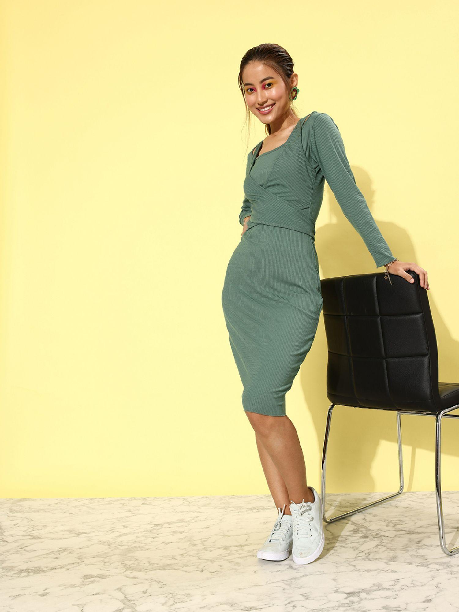 women green solid back tie-ups bodycon