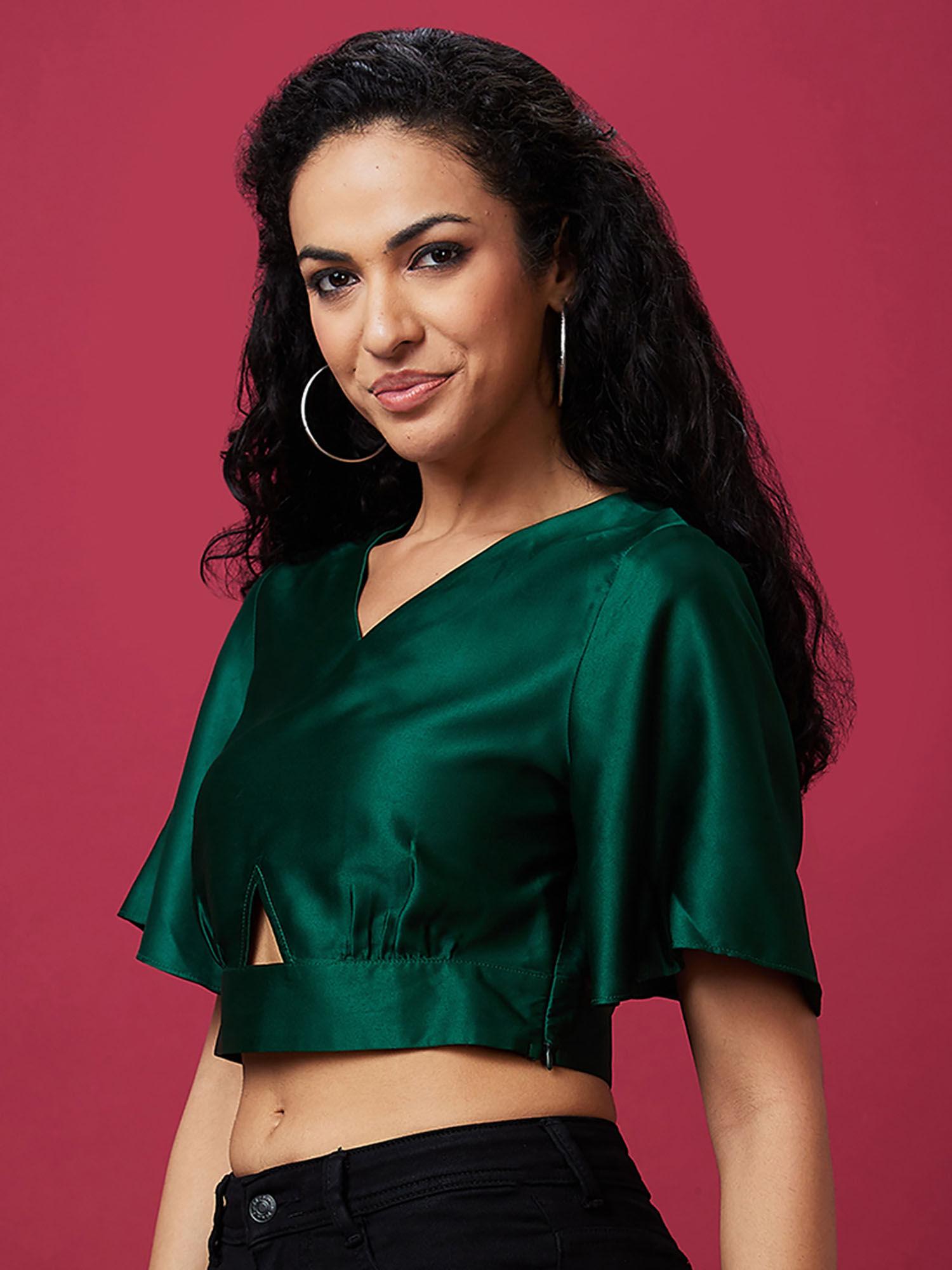 women green solid v-neck cut out crop top