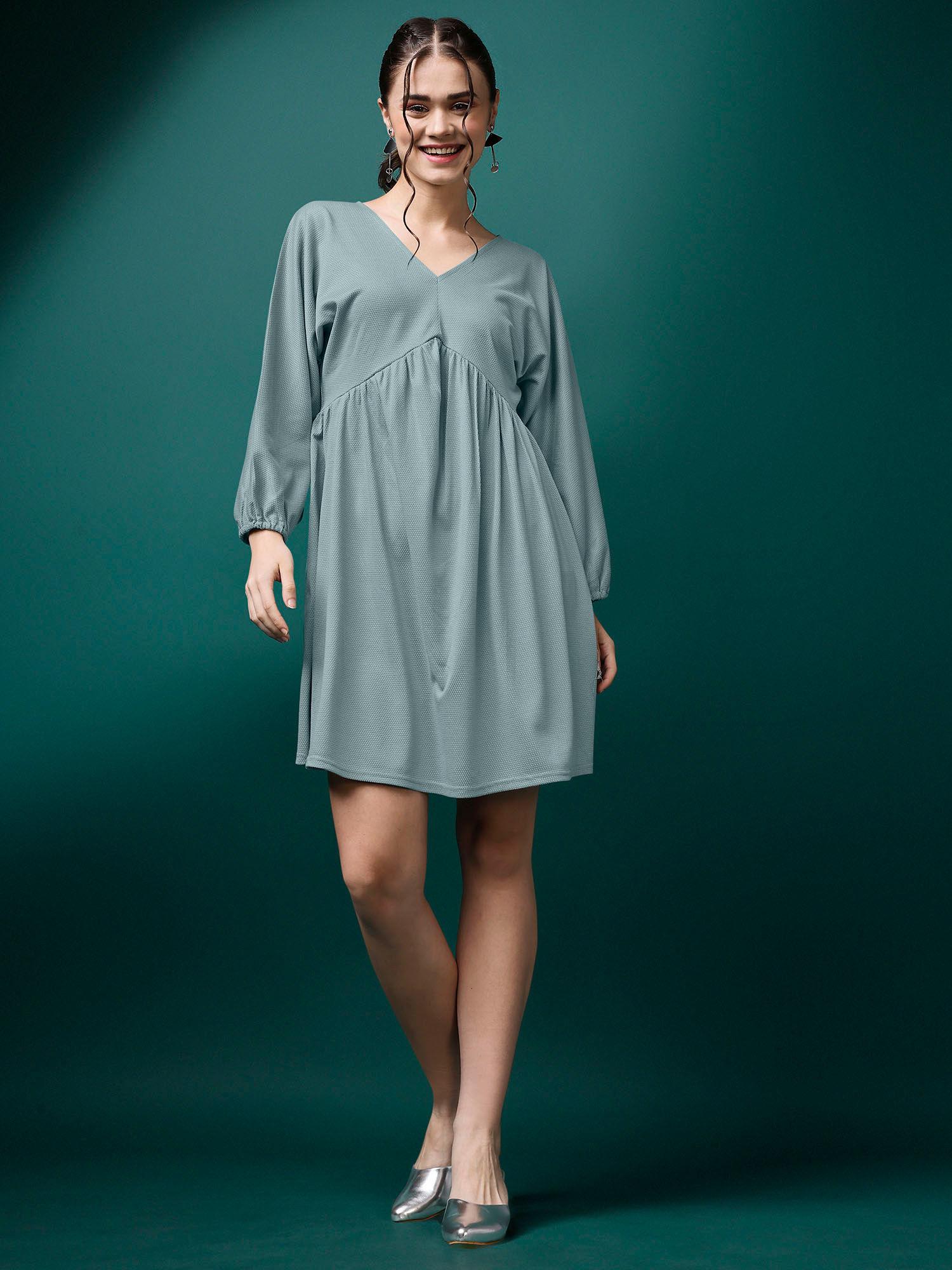 women grey flared dress