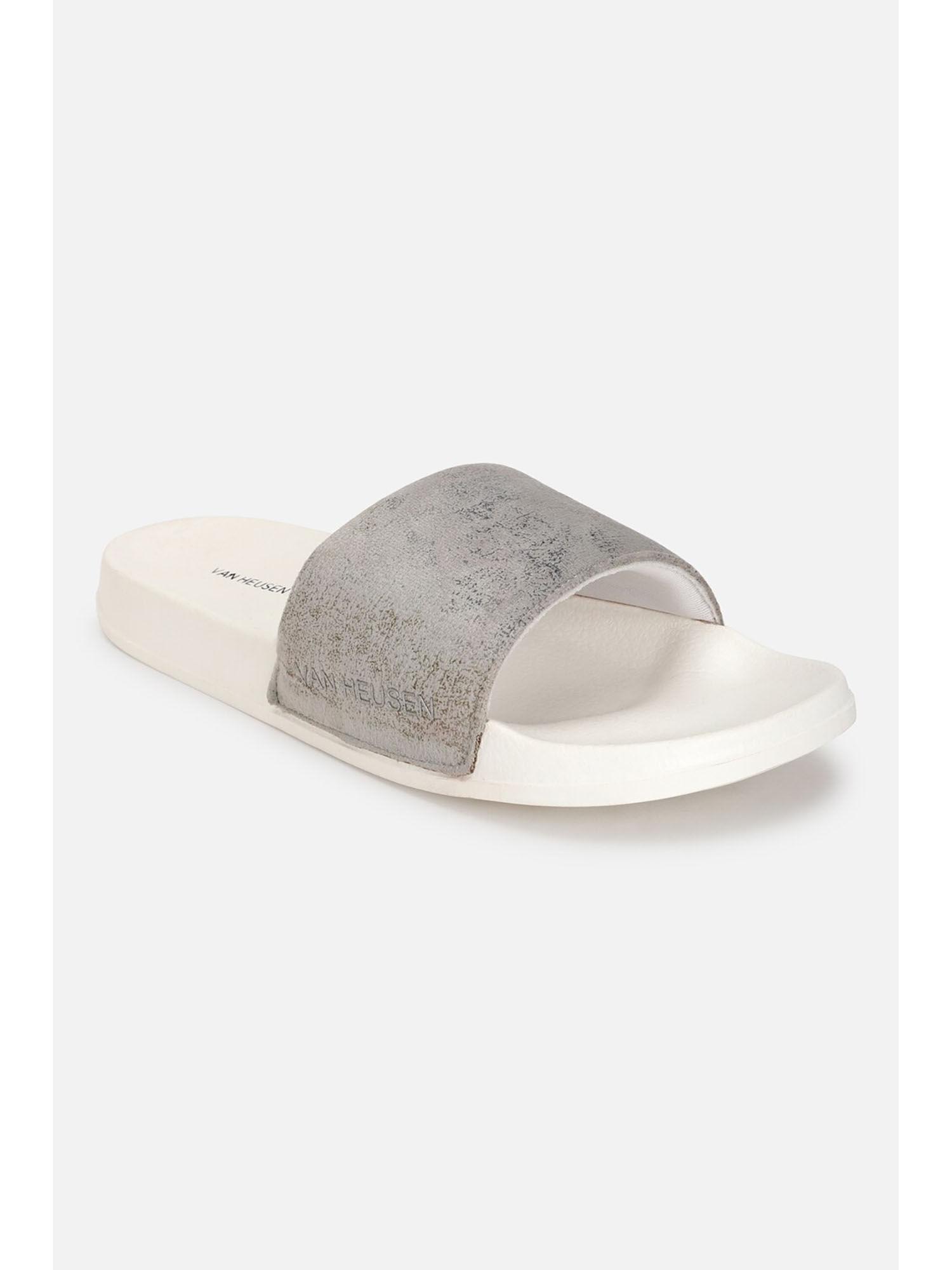 women grey sliders