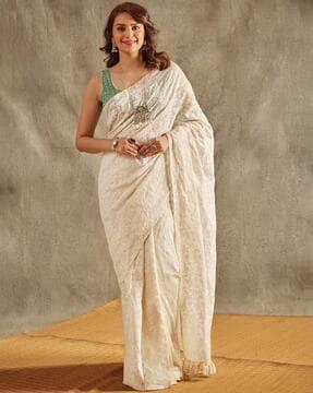 women handloom saree with tassels