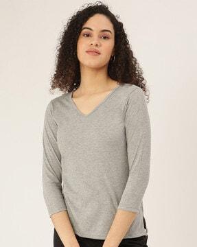 women heathered regular fit v-neck t-shirt