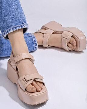 women heeled sandals with velcro fastening