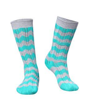 women high-length socks with ribbed detail