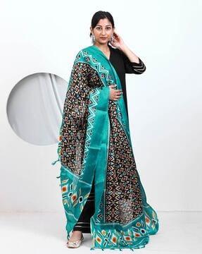 women ikat print dupatta with tassels