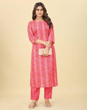 women ikat print straight kurta set