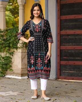 women ikat print straight kurta