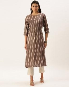 women ikat print straight kurta