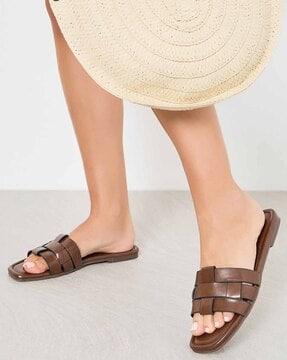 women interlocked strap slip-on flat sandals