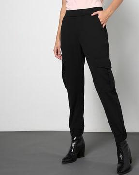 women jogger pants with cargo pockets