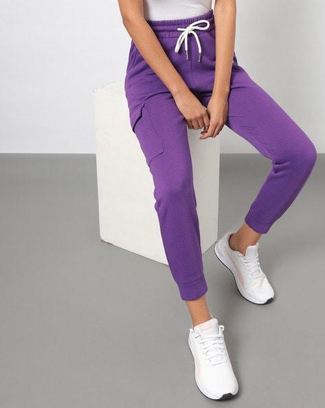 women joggers with insert pocket