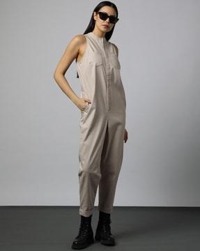 women jumpsuit with patch pockets