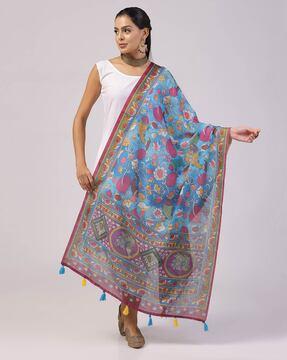 women kalamkari print dupatta with tassels