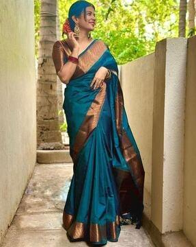 women kanjivaram silk saree with contrast border