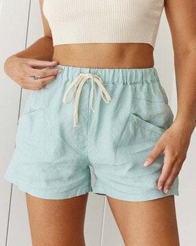 women knit shorts with elasticated drawstring waist