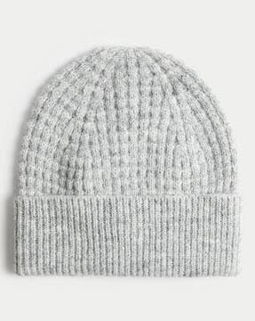 women knitted beanie hat with wool