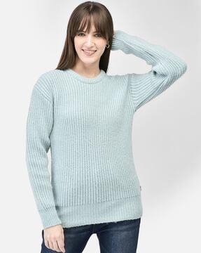 women knitted crew-neck pullover