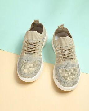 women knitted lace-up sports shoes