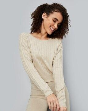 women knitted round-neck pullover