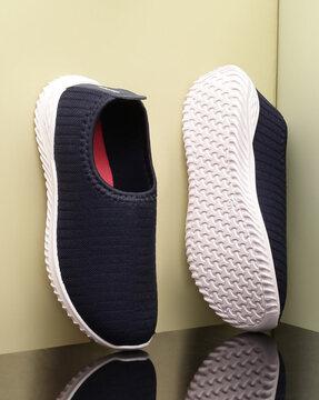 women knitted round-toe slip-on shoes