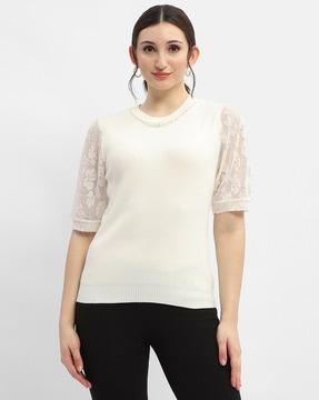 women lace pattern relaxed fit top