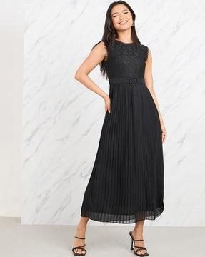 women lace top pleated maxi dress