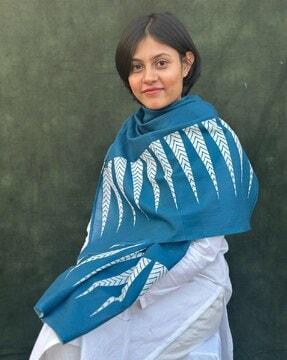 women leaf print cotton stole